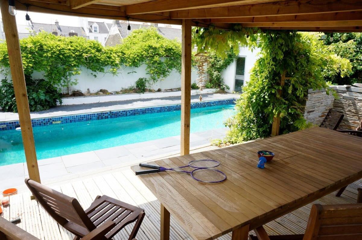 Spacious Town House With Swimming Pool Plymouth Exterior foto