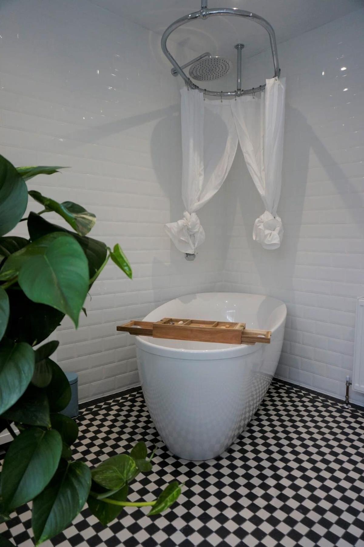 Spacious Town House With Swimming Pool Plymouth Exterior foto